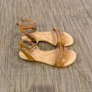 Born Sandals in light tan color, size 8 M